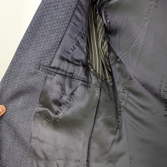 Burberry Mens Suit - Picture 7 of 8